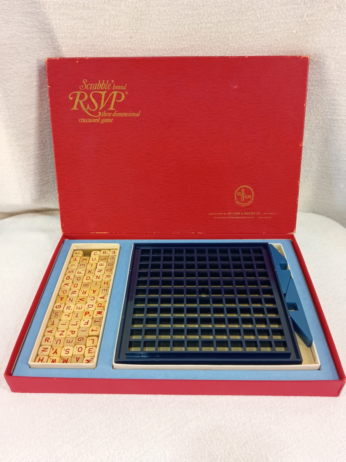 Vintage 1966 Scrabble RSVP 3D Crossword Game Selchow & Righter 74/75 Blocks