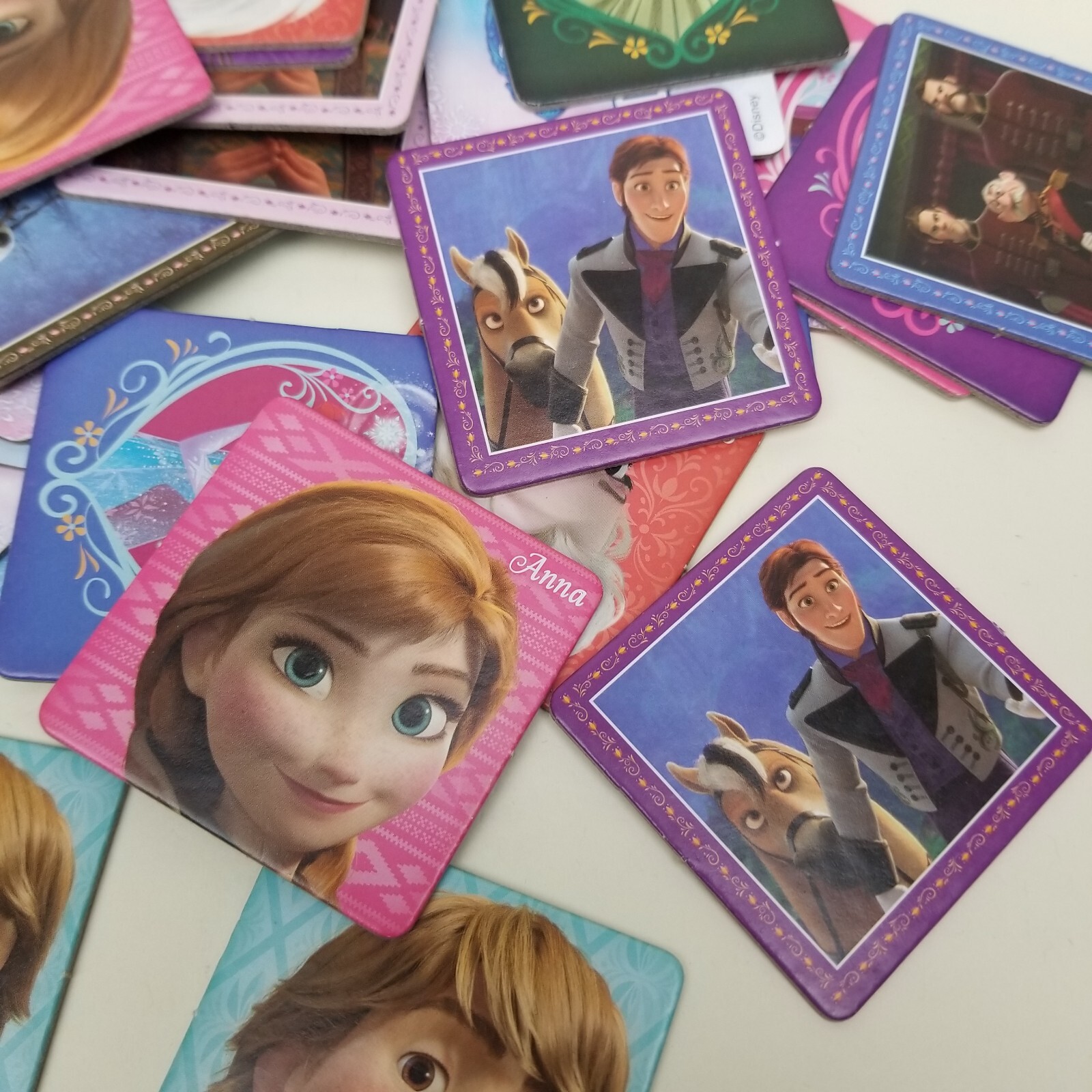 Disney Frozen Matching Game-36 Picture Tiles-Anna, Elsa, Kristoff, Olaf 2014