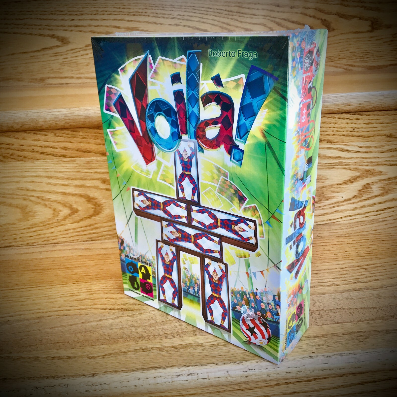 NEW Voilà! (2015) VOILA BOARD GAME Brain Games circus theme family dexterity OOP