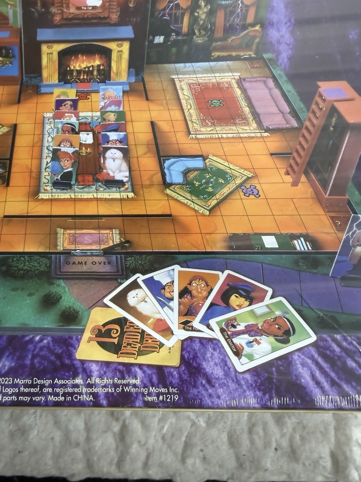 13 Dead End Drive Board Game The Game Of Mystery, Suspicion & Foul Play! NEW