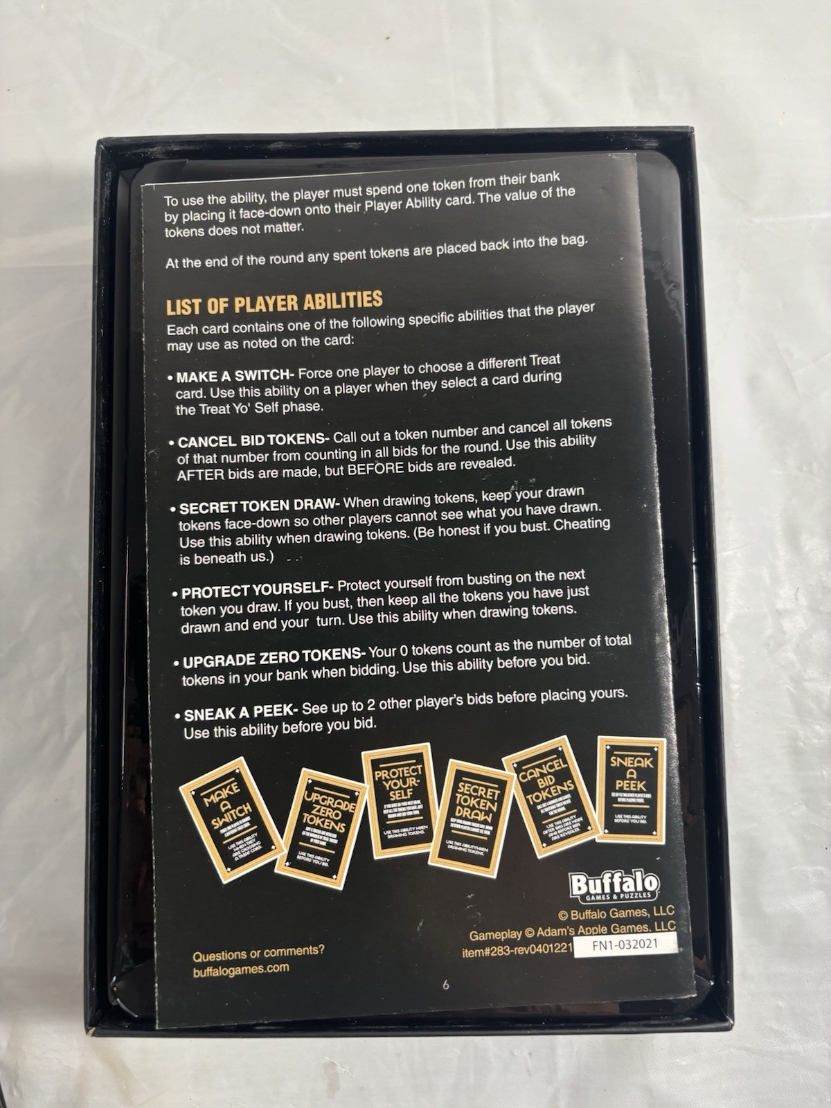 Treat Yo Self! The Game You Deserve. A Bidding and Bluffing Family Strategy Game