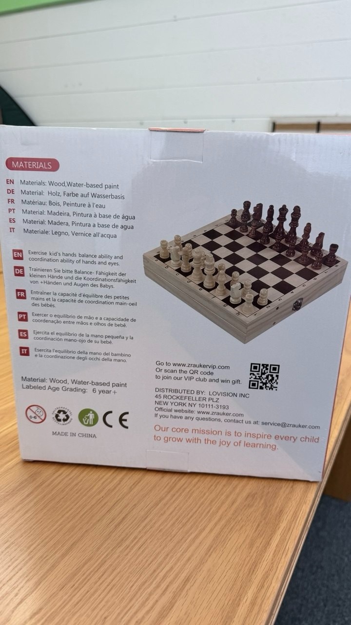 Foldable Wooden Fast Sling Puck & Chess Game. New game with light damage to box