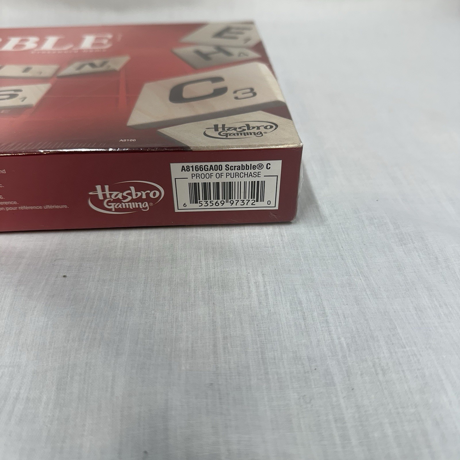 New Sealed Hasbro Scrabble Game Classic Crossword Board Game A8166 2013