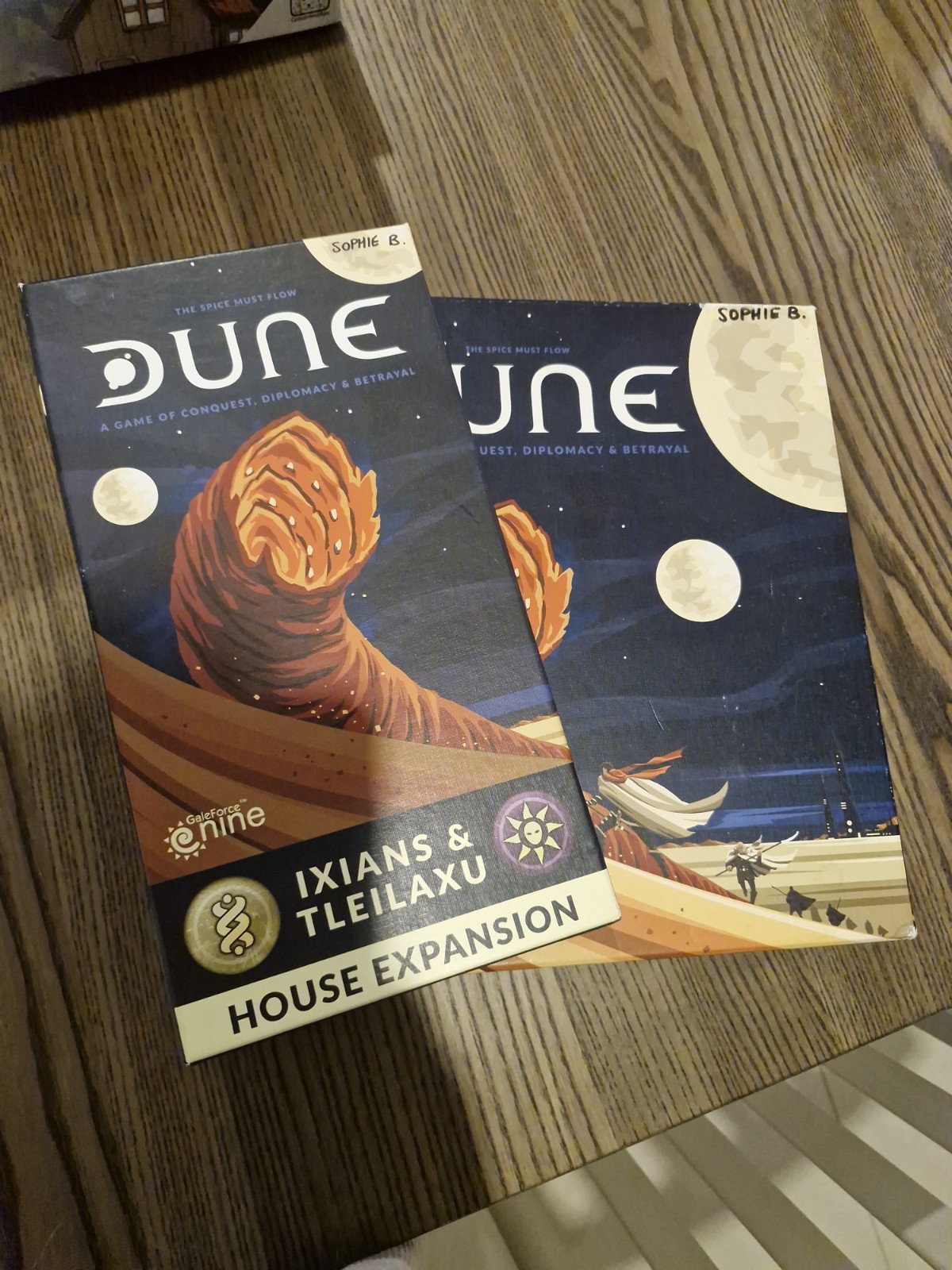 Gale Force Nine Dune Board Game The Spice Must Flow 2019 with Expansion
