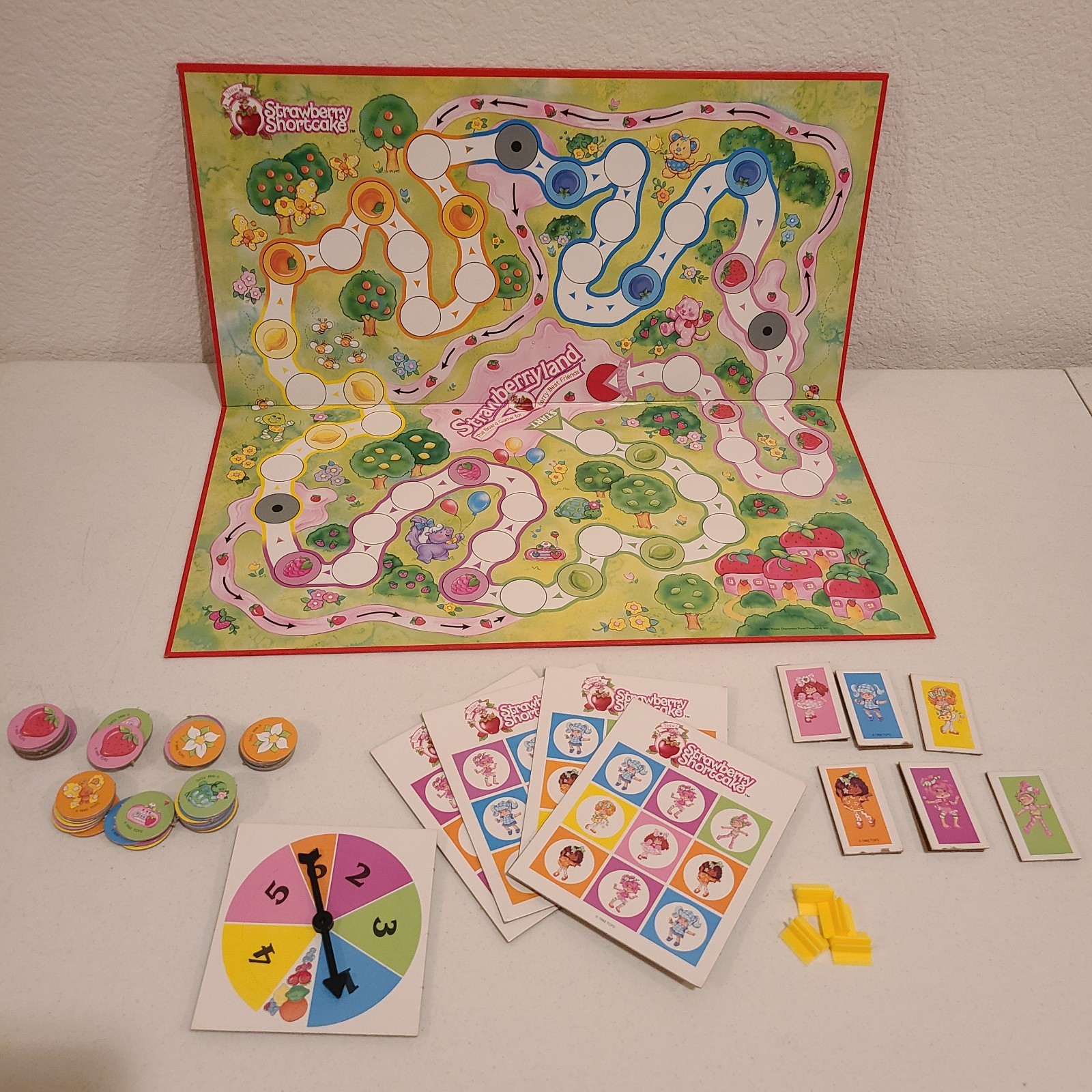 Vintage Strawberry Shortcake Strawberryland Game – Used #1