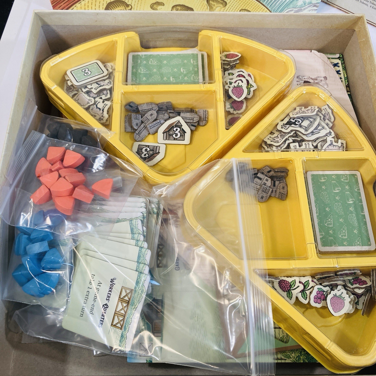 FROMAGE & FORMAGGIO BOARD GAME BUNDLE retail ed. english r2i Complete LIKENEW!