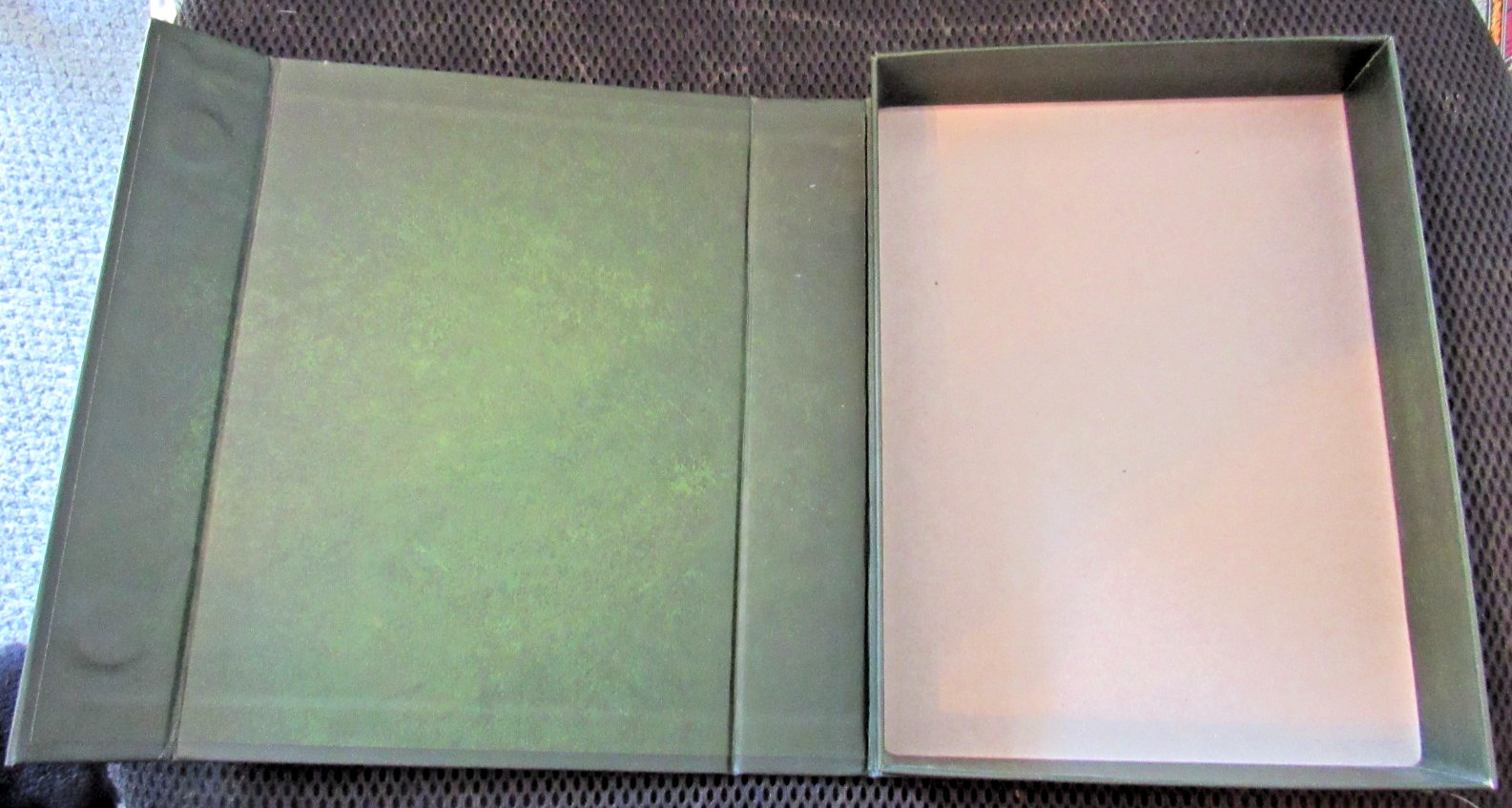 FINAL GIRL BOX OF PROPS EMPTY BOX VAN RYDER GAMES 2023