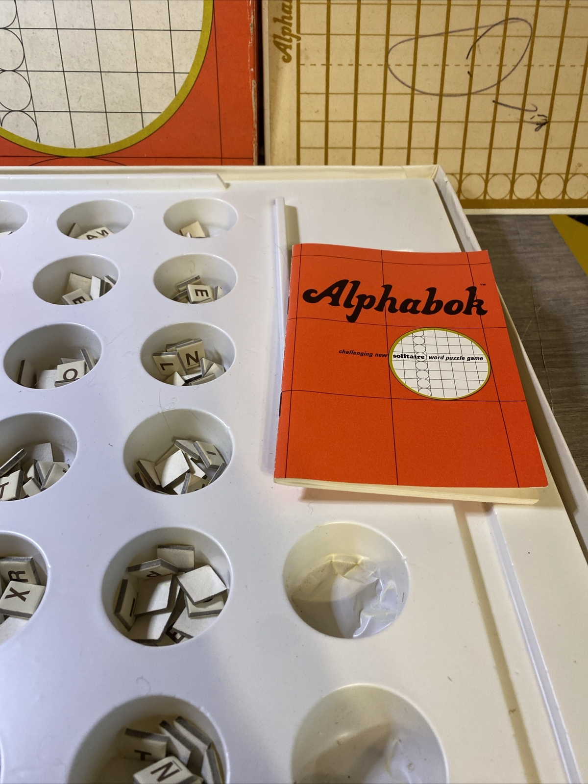 Alphabok Solitaire Word Puzzle Game Springbox Ok Condition See Pic