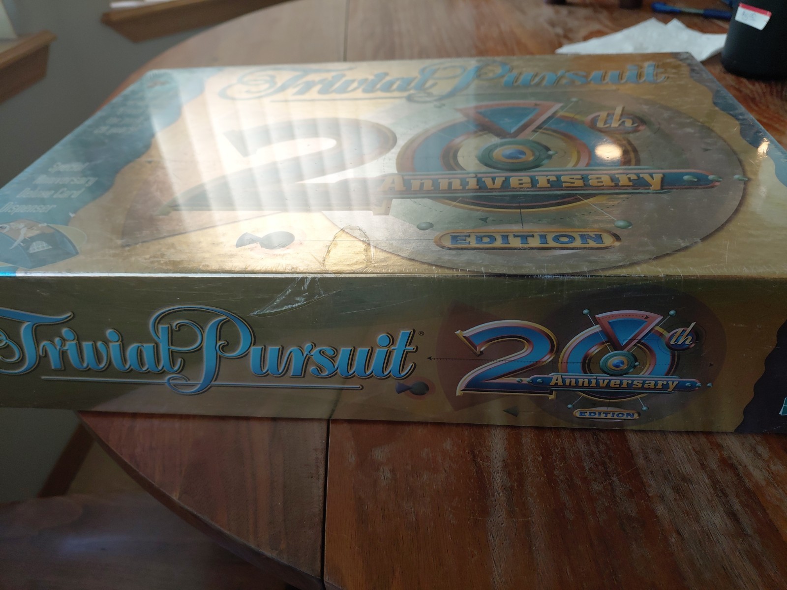 🎲 New Sealed 2002 Hasbro Trivial Pursuit 20th Anniversary Edition Board Game