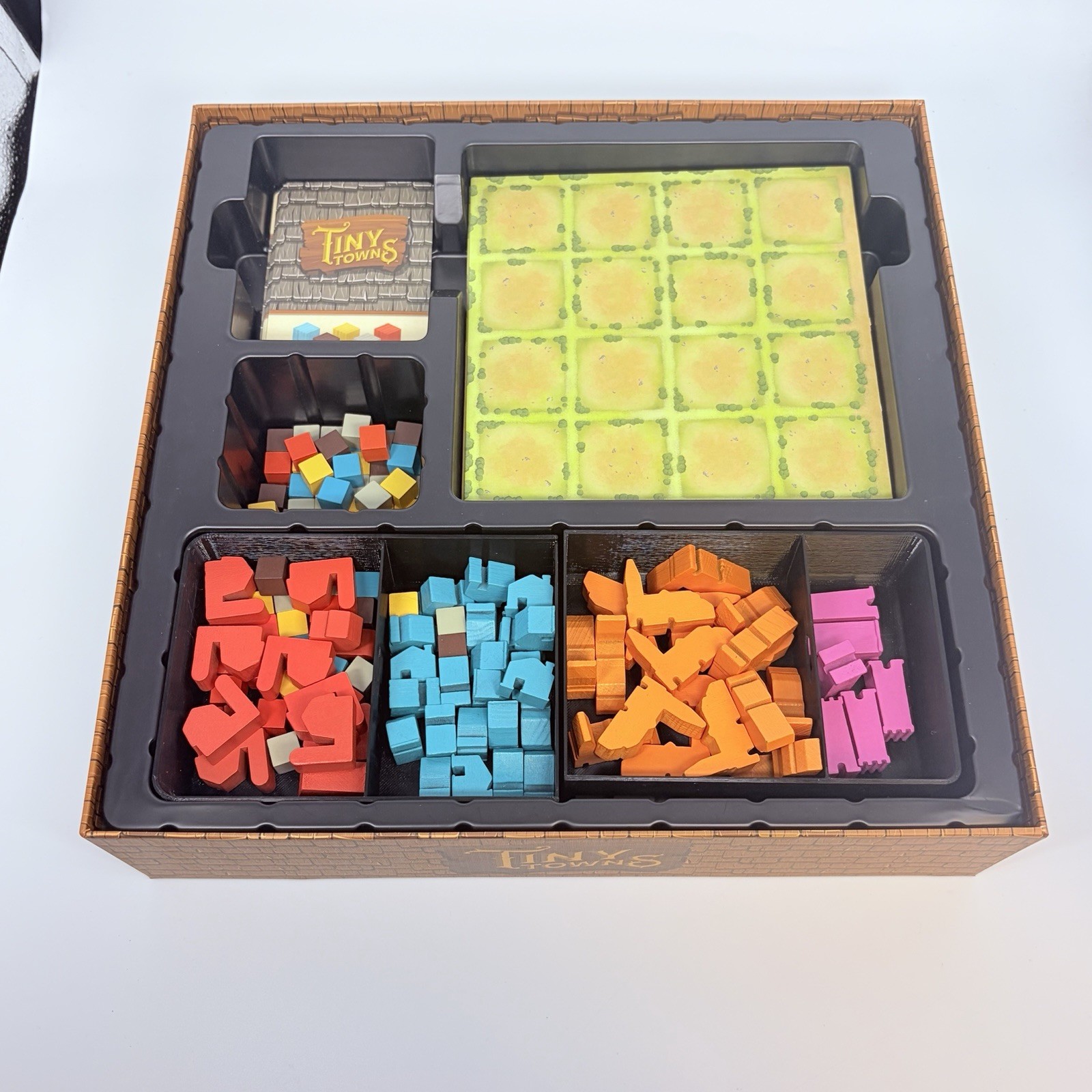TINY TOWNS Board Game City-Building Strategy COMPLETE 2019 Excellent Ages 14+