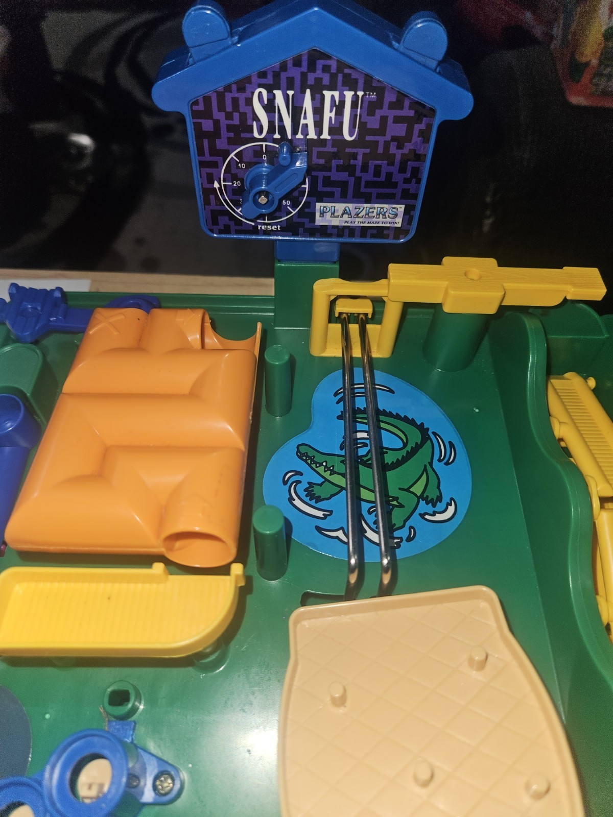 Snafu Tomy Screwball Scramble Run Yourself Ragged Marble Maze Vintage