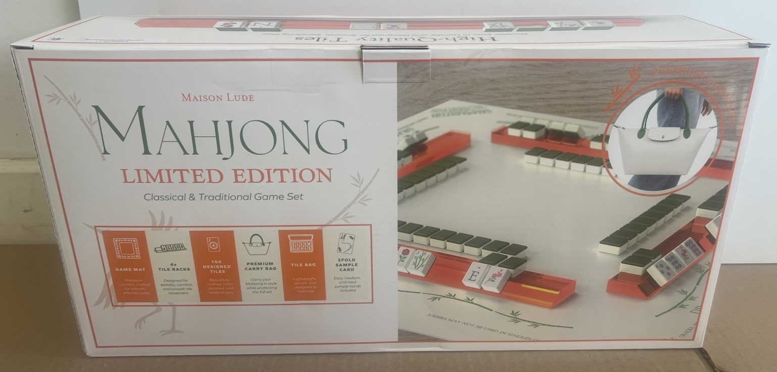 BRAND NEW Maison Lude Mahjong Limited Edition 160 Tile Game Set With Mat & Bag
