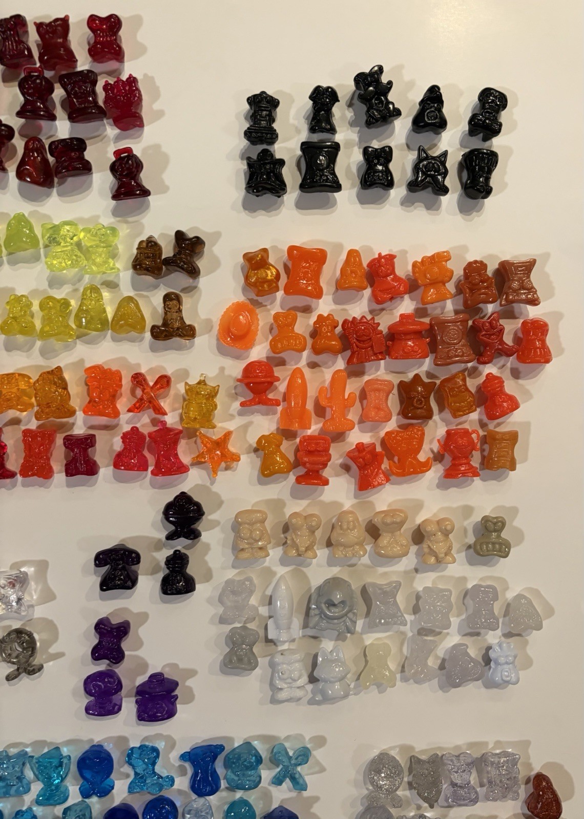 450 Piece Lot – GoGoS CRAZY BONES – Eggy, Aliens, Glitter, Jaws, Clear, Etc