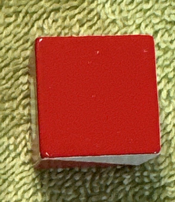 Q bitz 1 Red Wooden Cube 2009 Replacement Pieces Parts