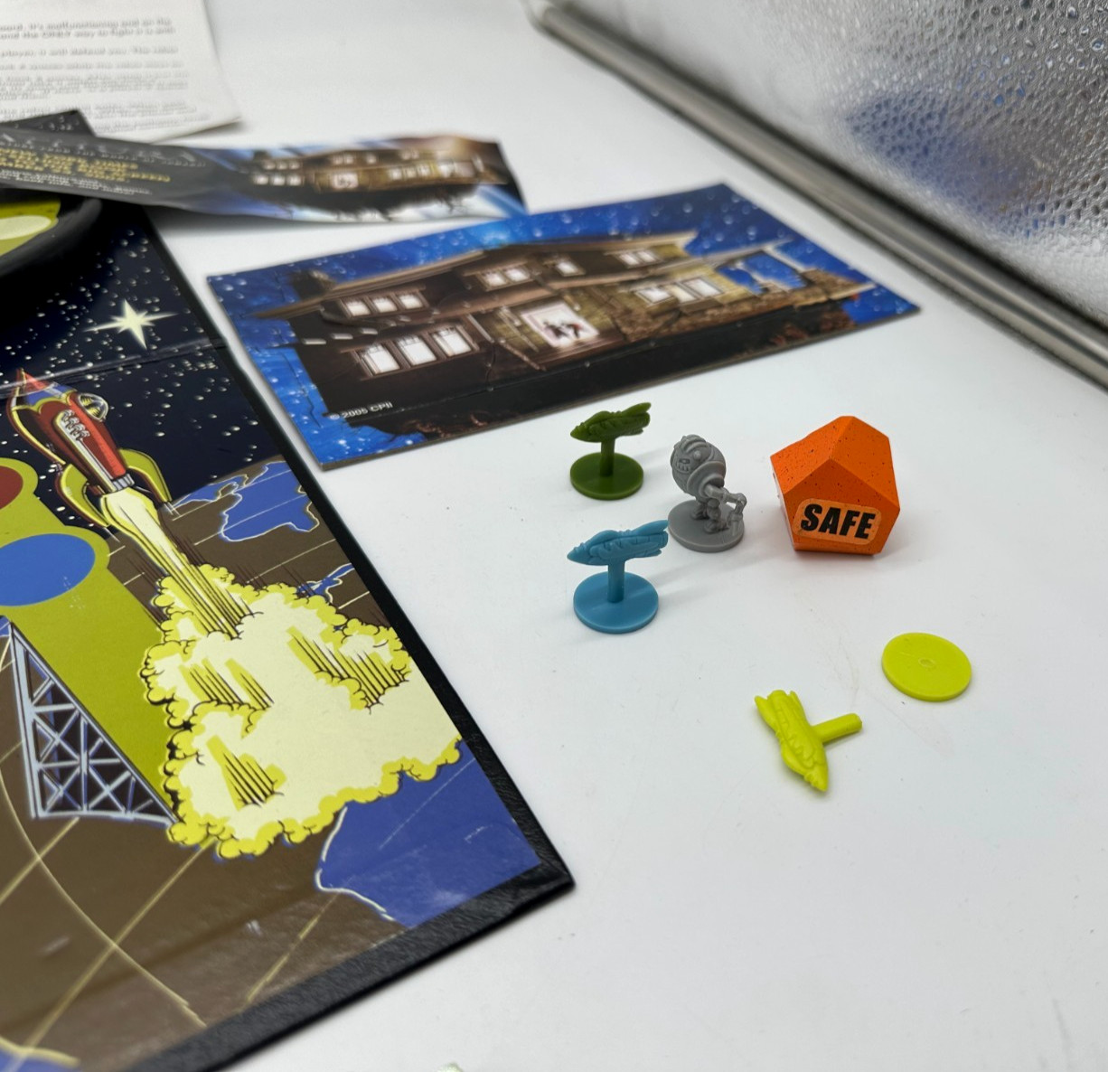 VTG Zathura Game Pressman (2005) With Movie Promo Flyer – Missing 1 Piece (READ)