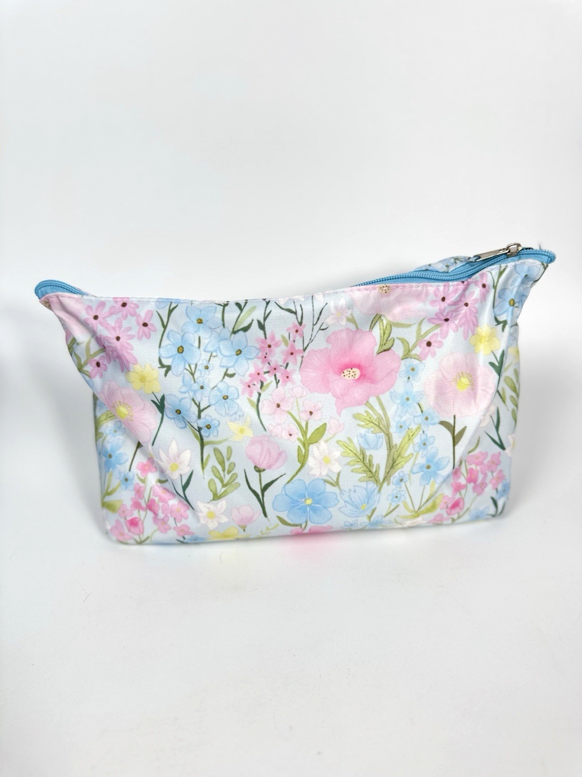 Mahjongolé 2026 American Mahjong Tile Set 160 Pink Tiles Floral Bag Open Box