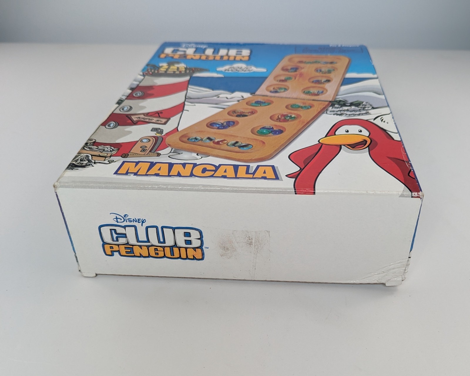 Disney CLUB PENGUIN MANCALA Wooden Board Game 45/48 Clear Stones (INCOMPLETE)