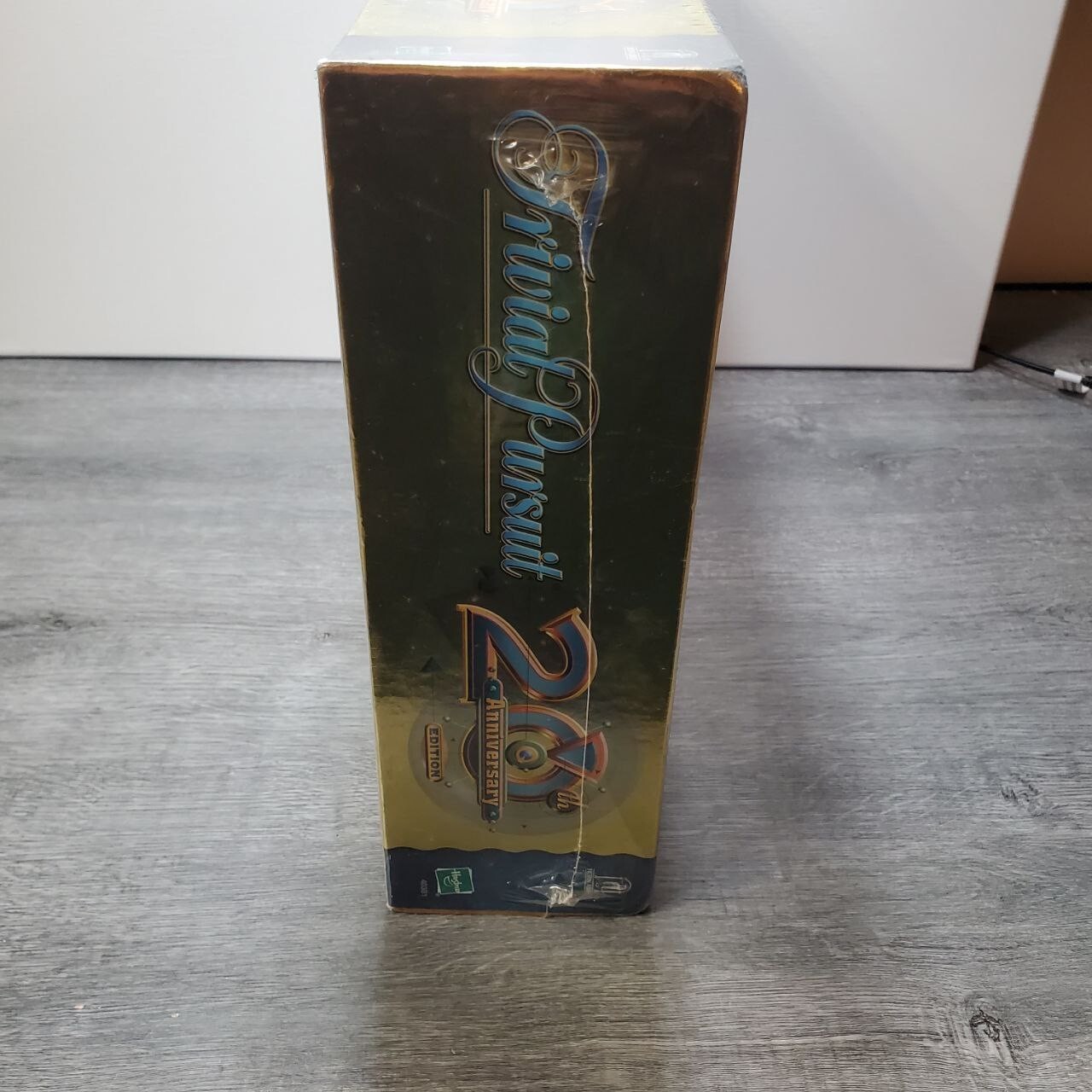 Trivial Pursuit 20th Anniversary Edition Trivia 2002 Game – New Factory Sealed