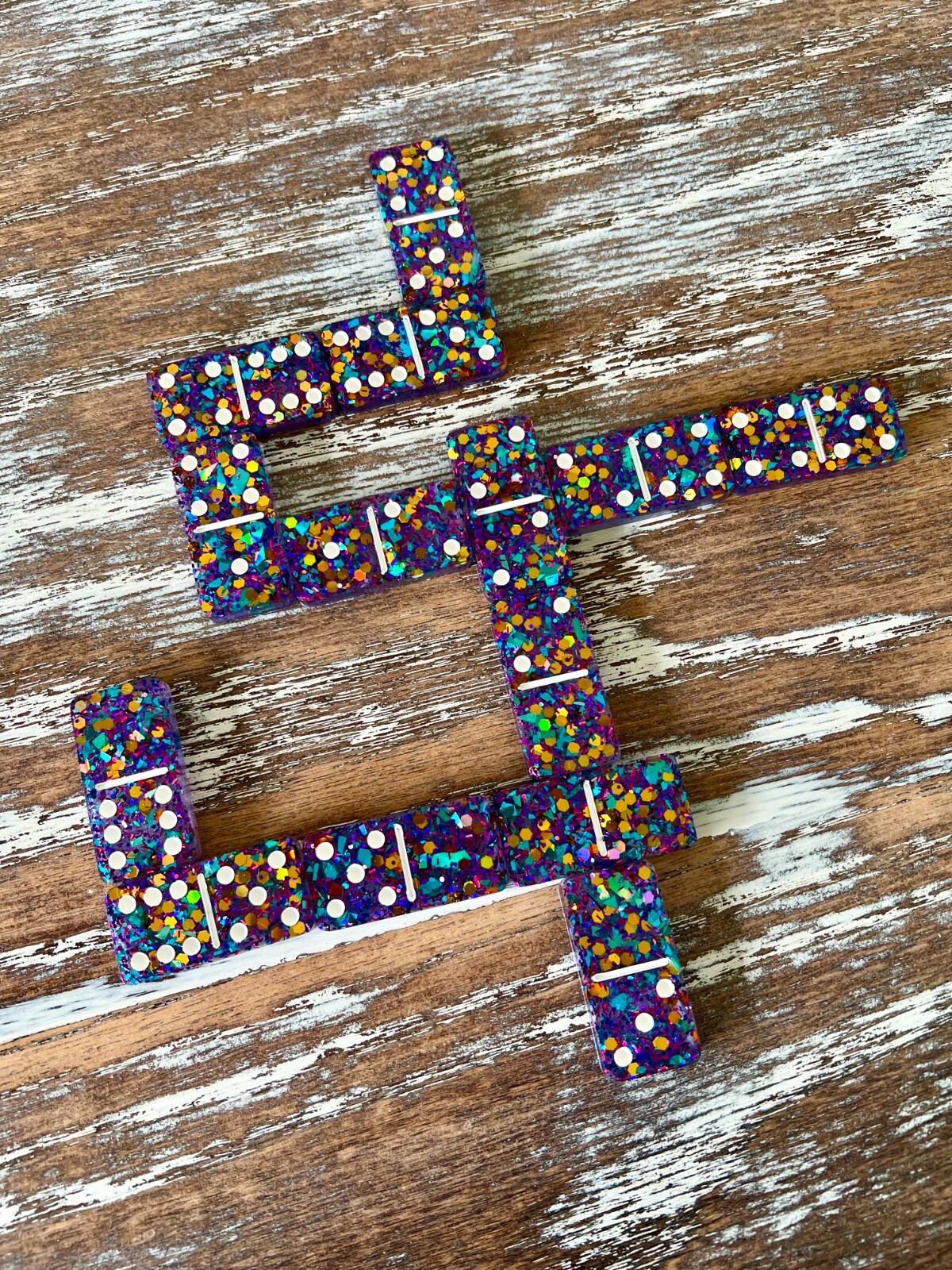 Dazzling Sparkle Glitter Resin Dominoes Game with Velvet Bag 28 pieces Glitter