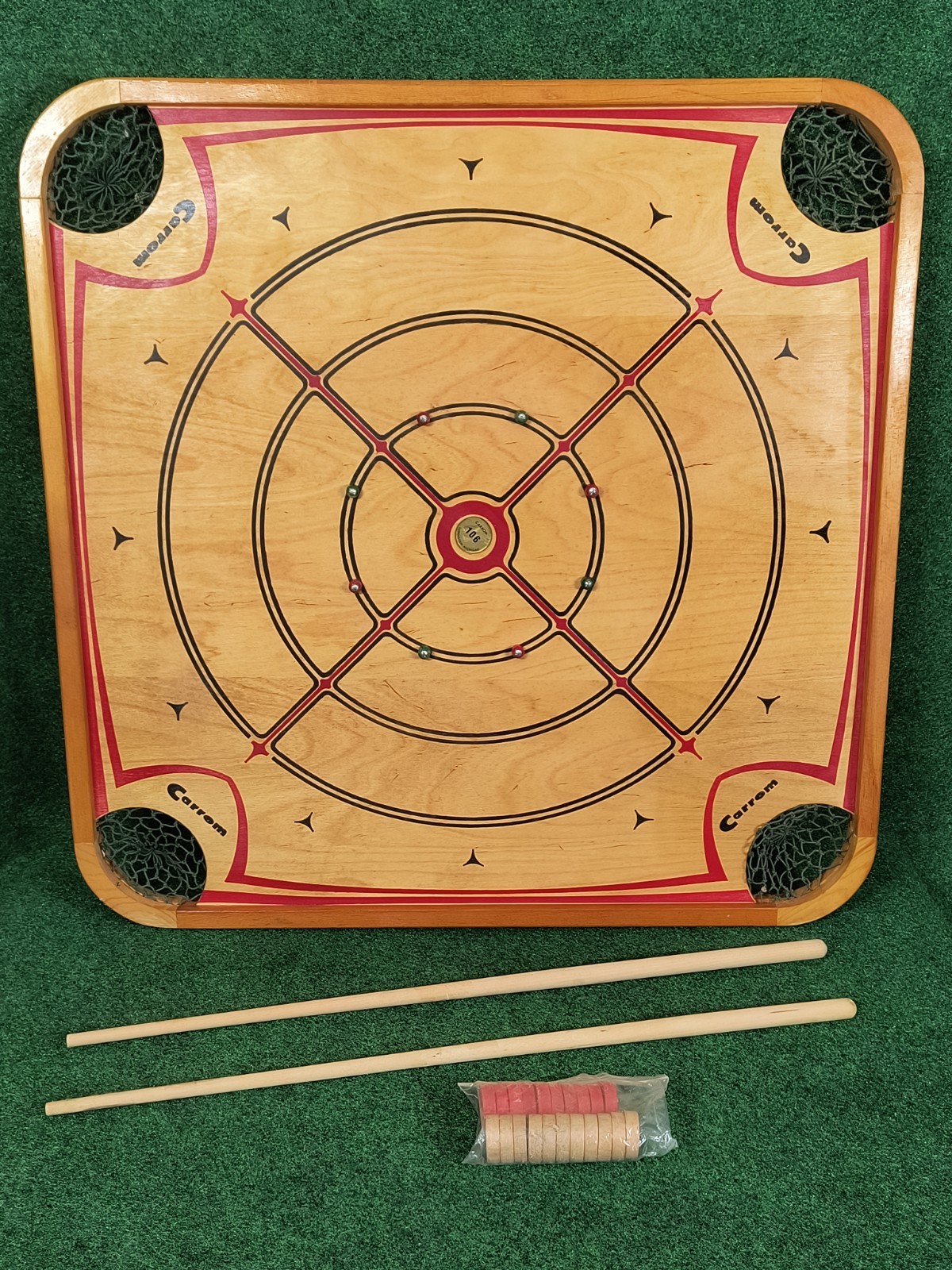 Carrom Board Strategy Game vintage antique w/ wooden pieces . Old . 24 Pieces