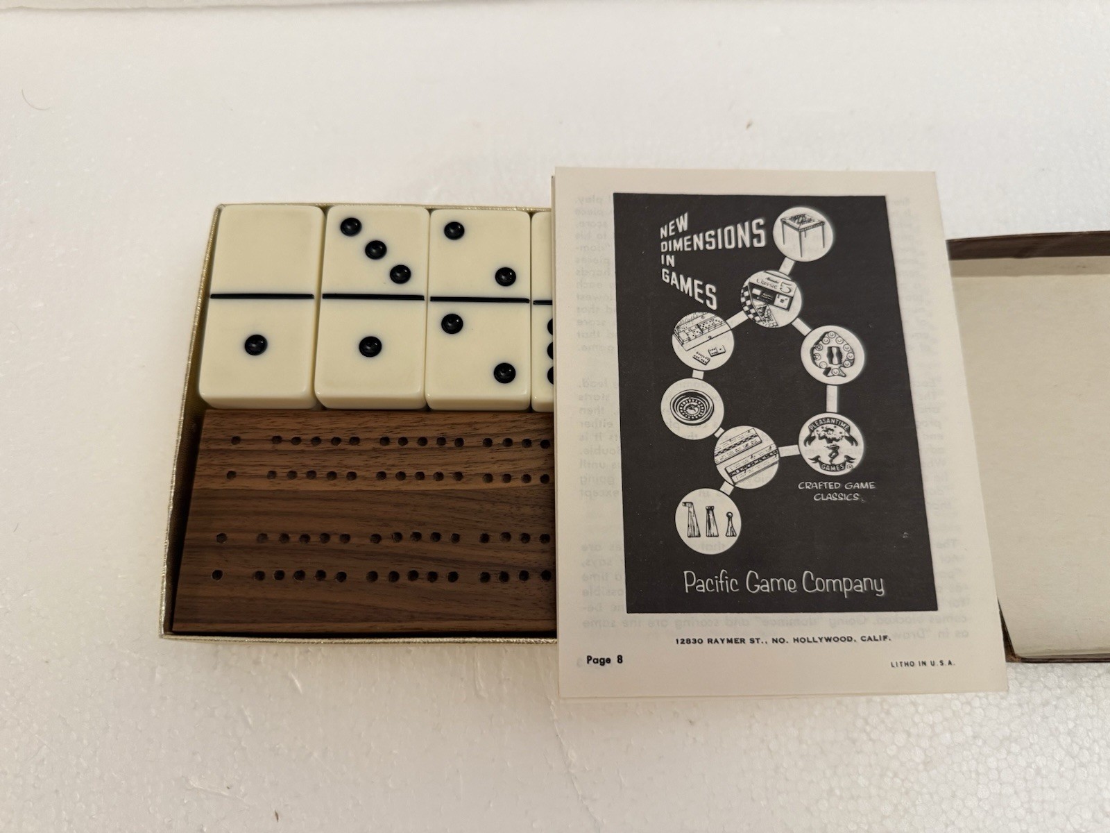 Vintage Pleasantime Dominoes Set Double Six Opalene Walnut Cribbage Counter Box