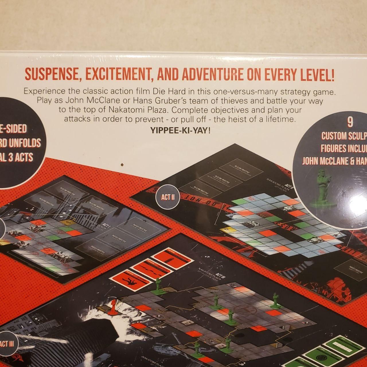 Die Hard Nakatomi Heist Board Game YKYMF Bonus Pin New Sealed Christmas Classic