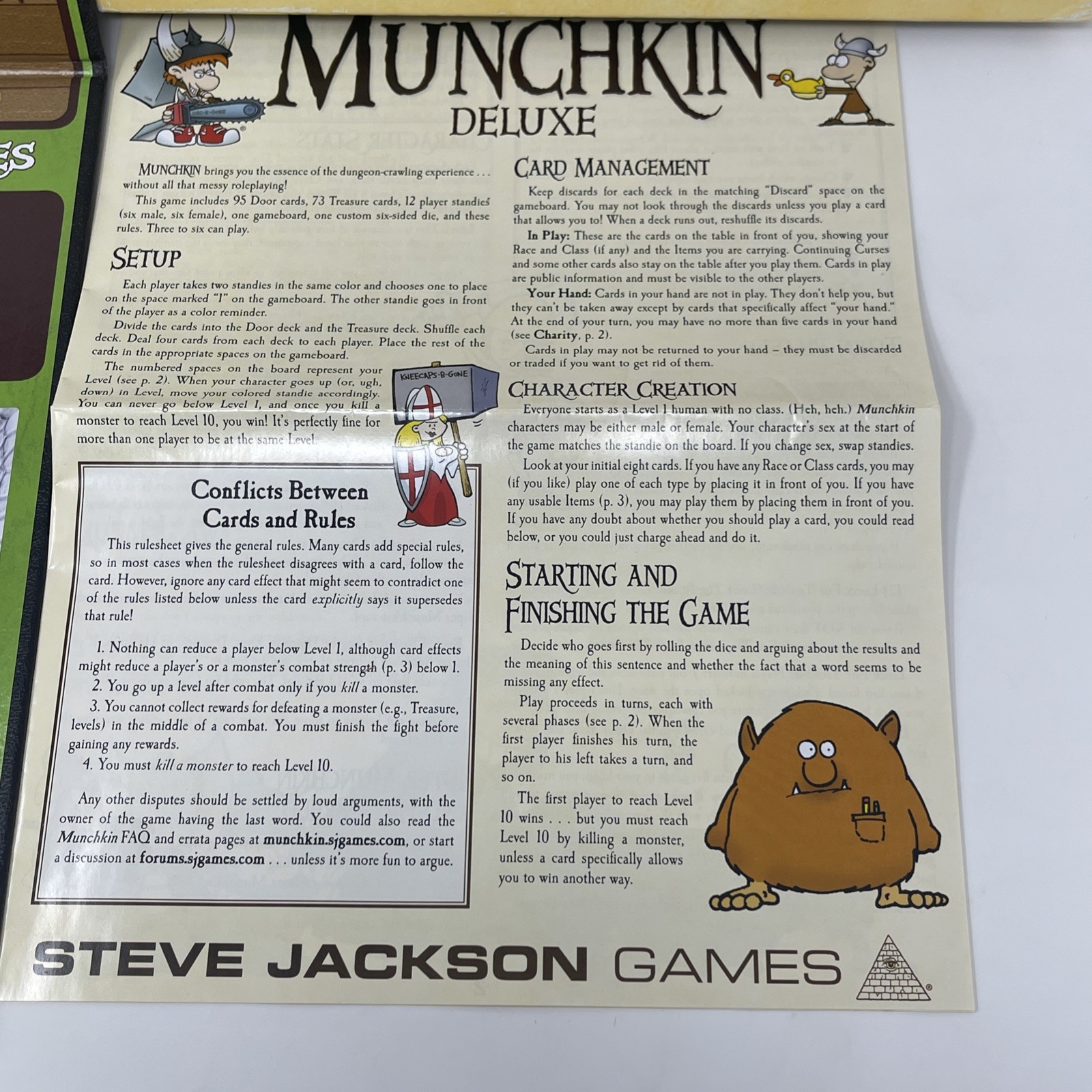 Munchkin Deluxe Board Game Steve Jackson Games EUC 1483 Complete Origins Award
