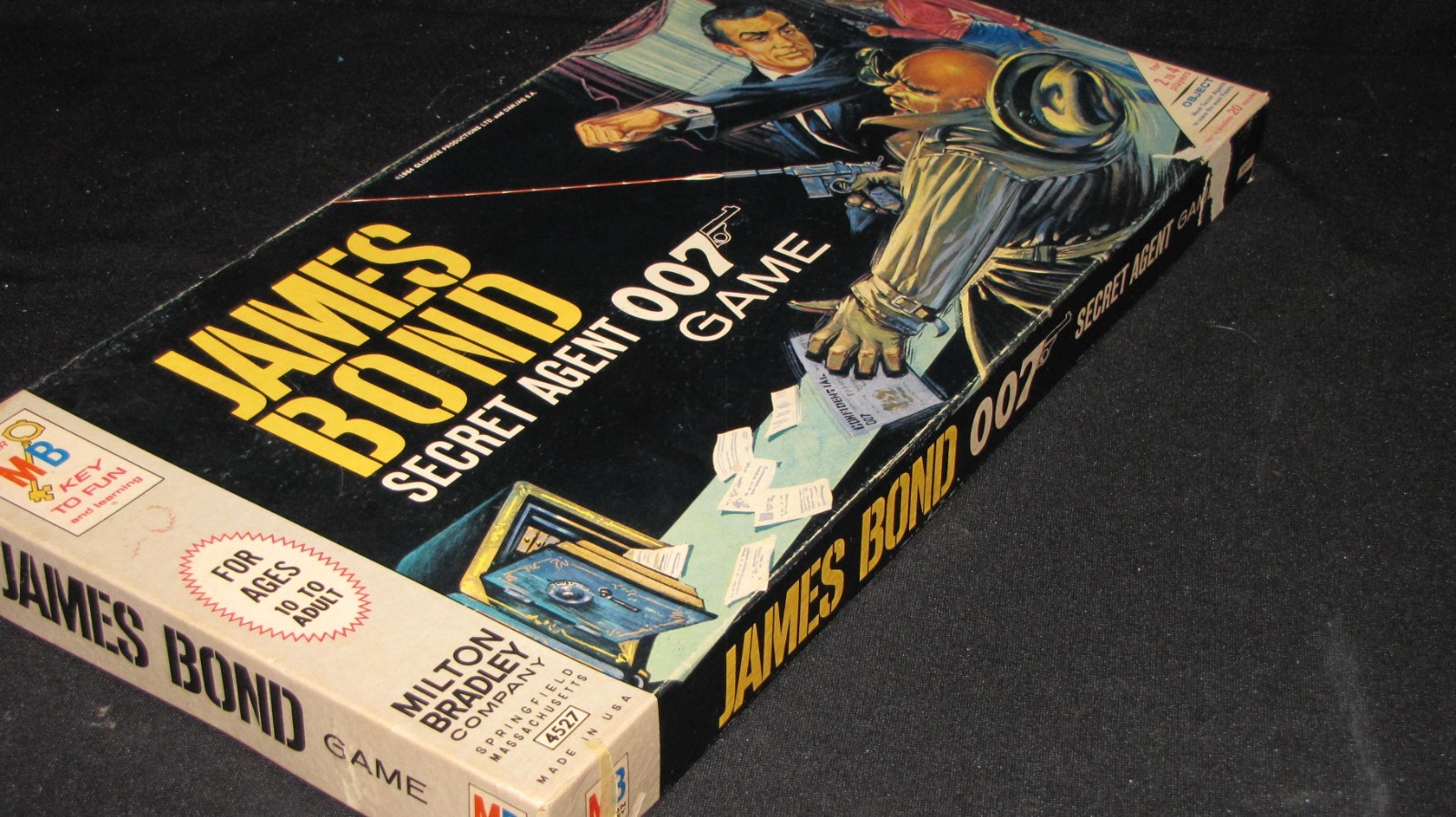 James Bond-Secret Agent 007 Game; 1964 Milton Bradley, Sean Connery Version
