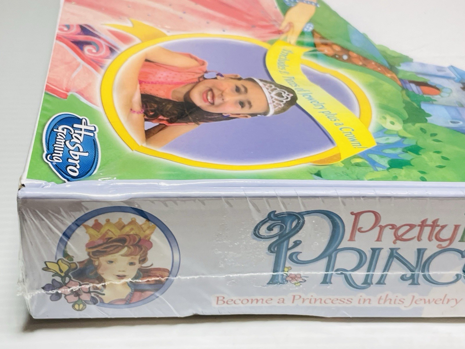 Hasbro Pretty Pretty Princess Jewelry Dress Up Classic 1990’s Board Game Sealed.