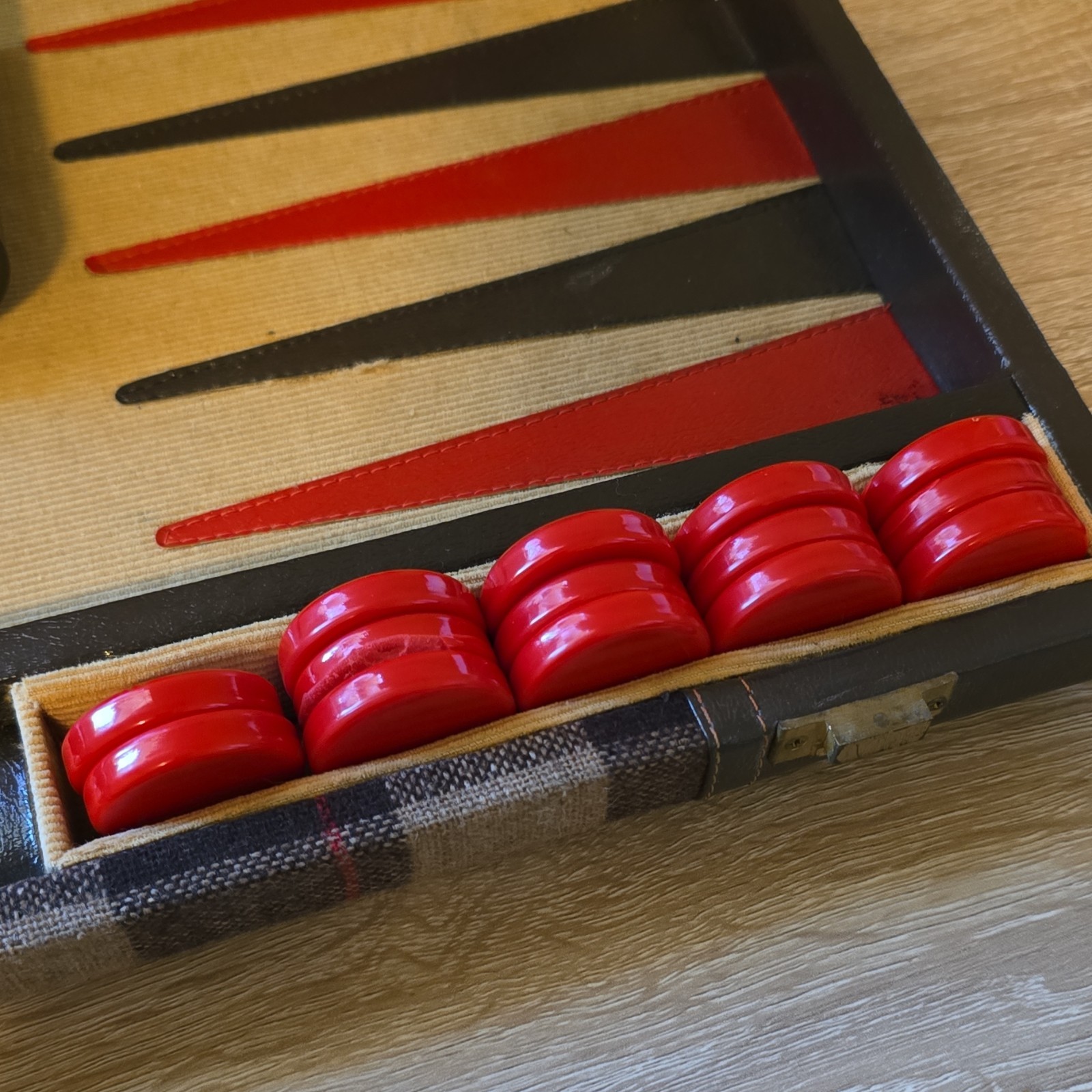Folding Vintage Aries Backgammon Board Game Set w/ Plaid Carry Case, 2 Players,
