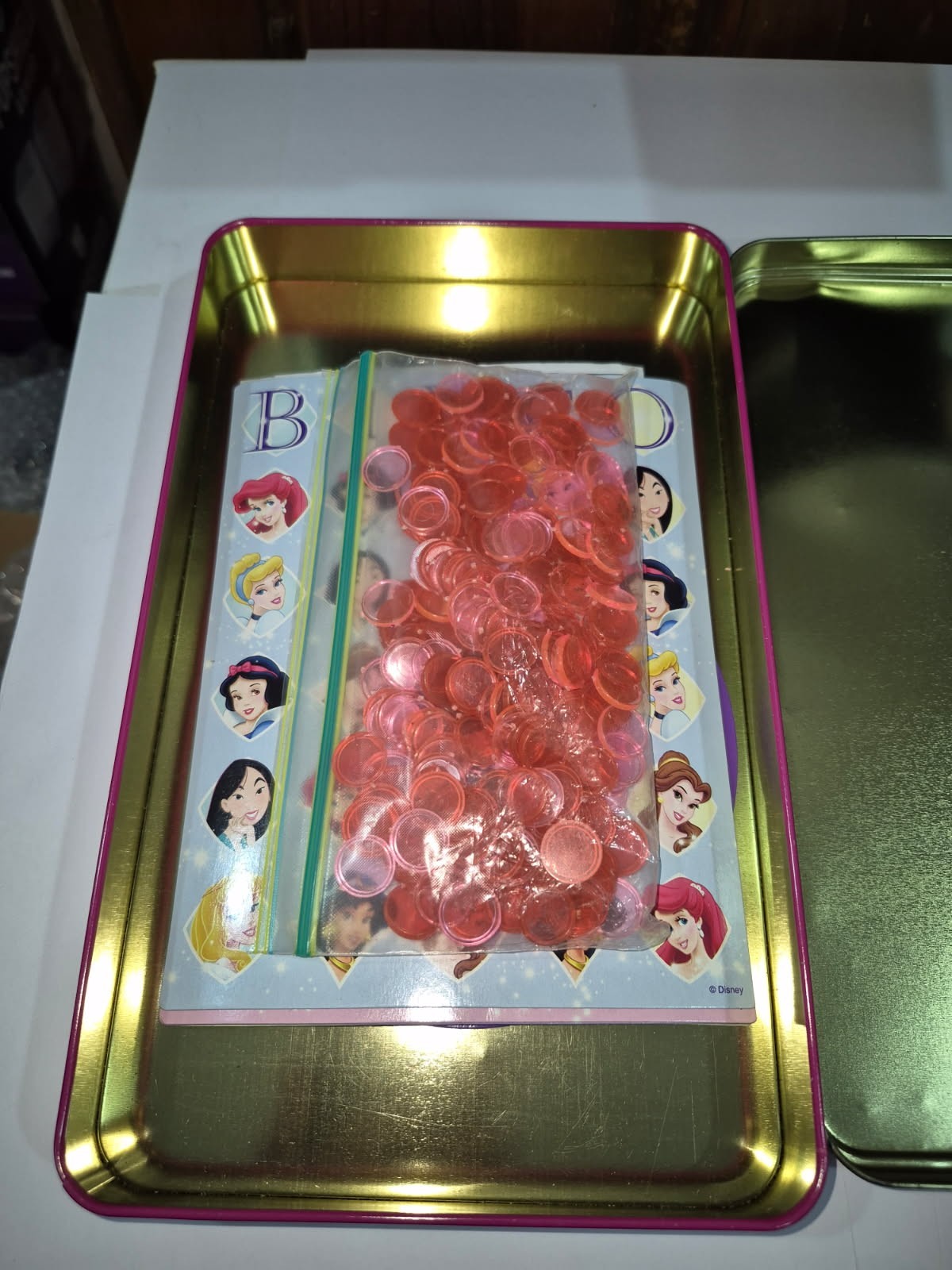 Disney Princess Complete Bingo Game New with cards in Metal box OT3