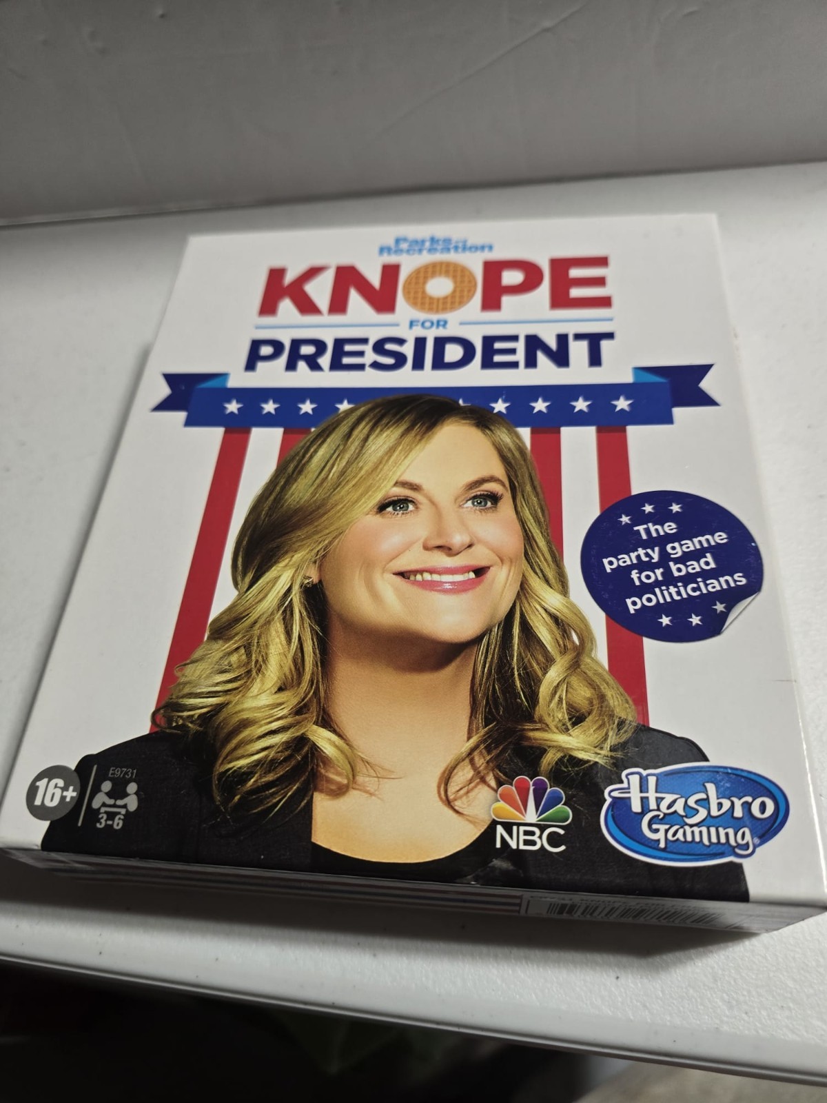 Knope For President – Parks And Recreation Card Game Hasbro COMPLETE
