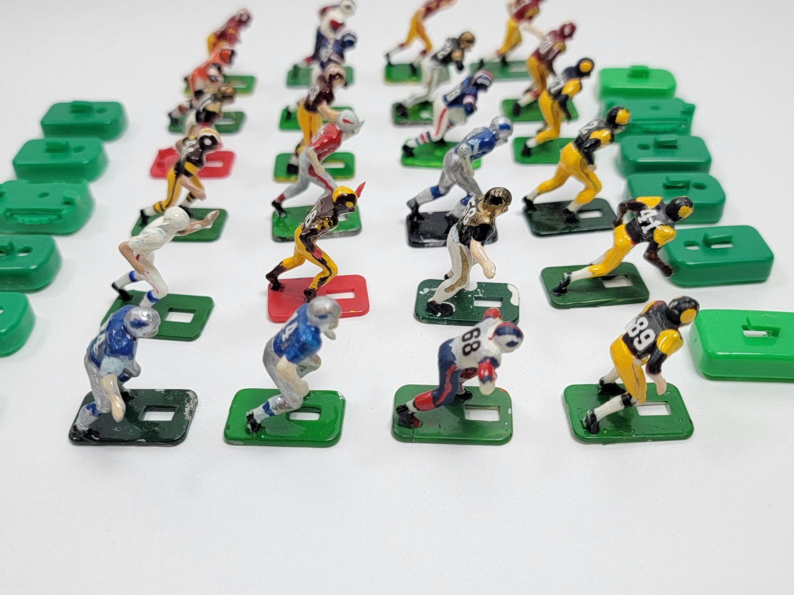 Vintage Tudor Electric Football Game NFL Team Figures Lot Of 24 Mixed