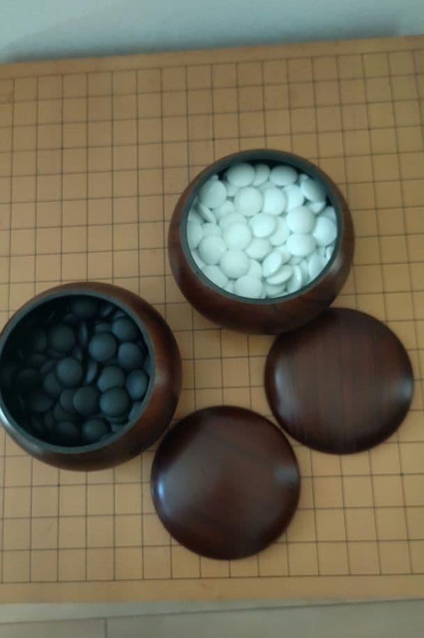 Japanese Go Board Set w Legs Goban Stones Bowls 19×19 Natural Wood Vintage Rare