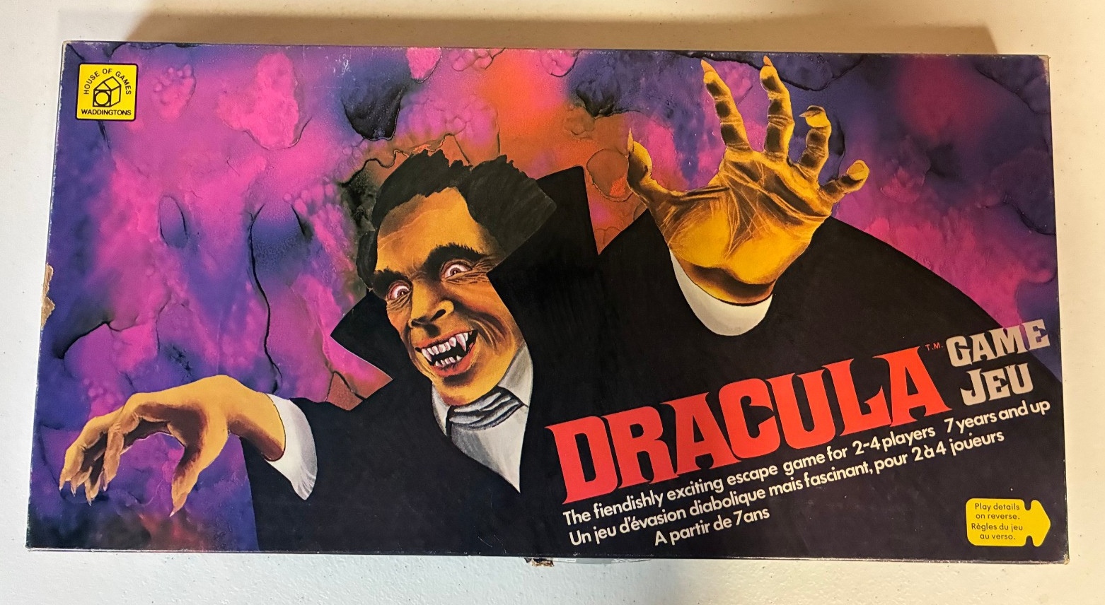 1978 Waddingtons House of Games Dracula Board Game w/ Mask Complete