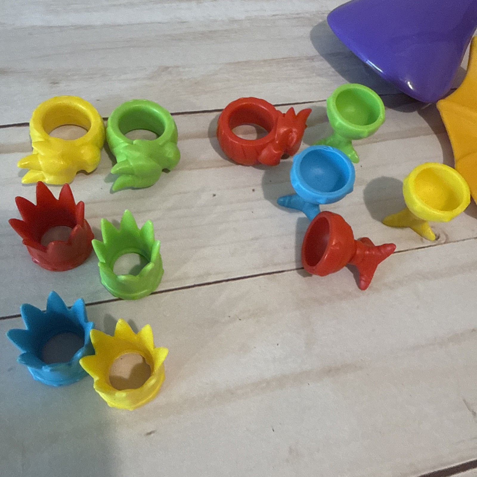 Dragon Snacks Game 2019 Replacement Parts Pictured Missing One Blue Ring