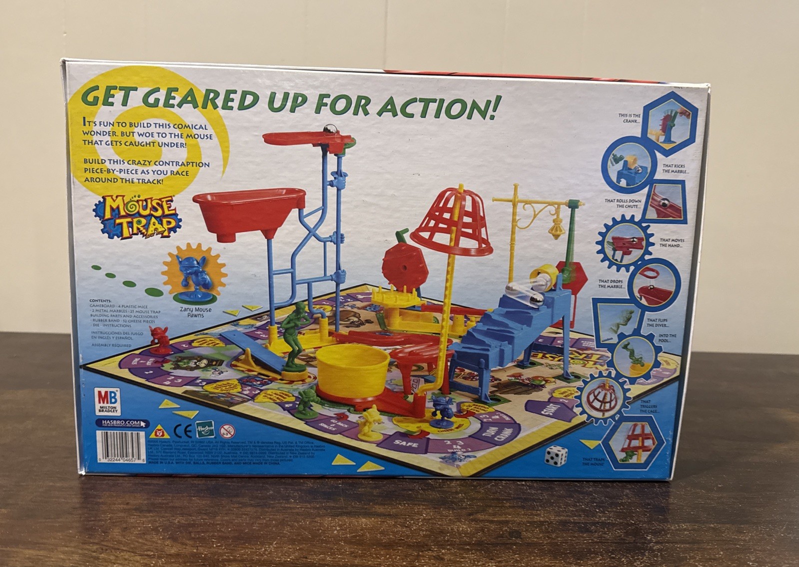 2005 Mouse Trap Milton Bradley Classic Board Game Kids Family Complete