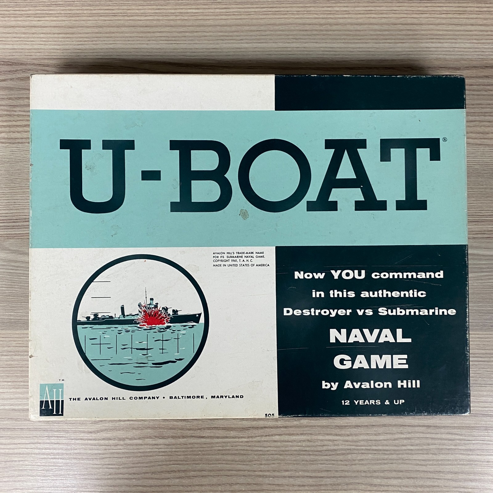 U-BOAT REALISTIC NAVAL BATTLE GAME WORLD WAR II THE AVALON HILL COMPANY 1961