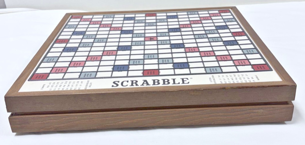 2019 WS GAME COMPANY DELUXE ED. SCRABBLE ROTATING WOOD COLLECTOR GAME SET EUC