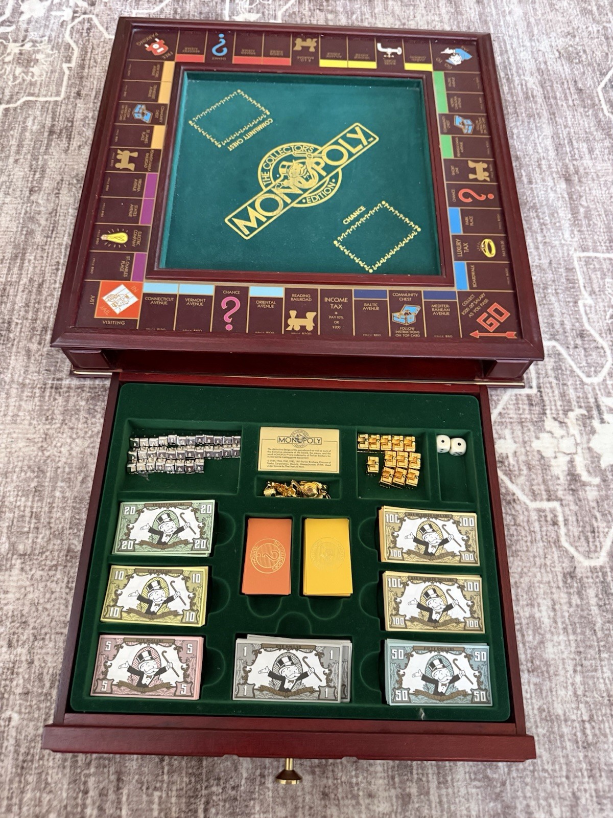 1991 Monopoly Collectors Edition by The Frankling Mint – Complete with COA