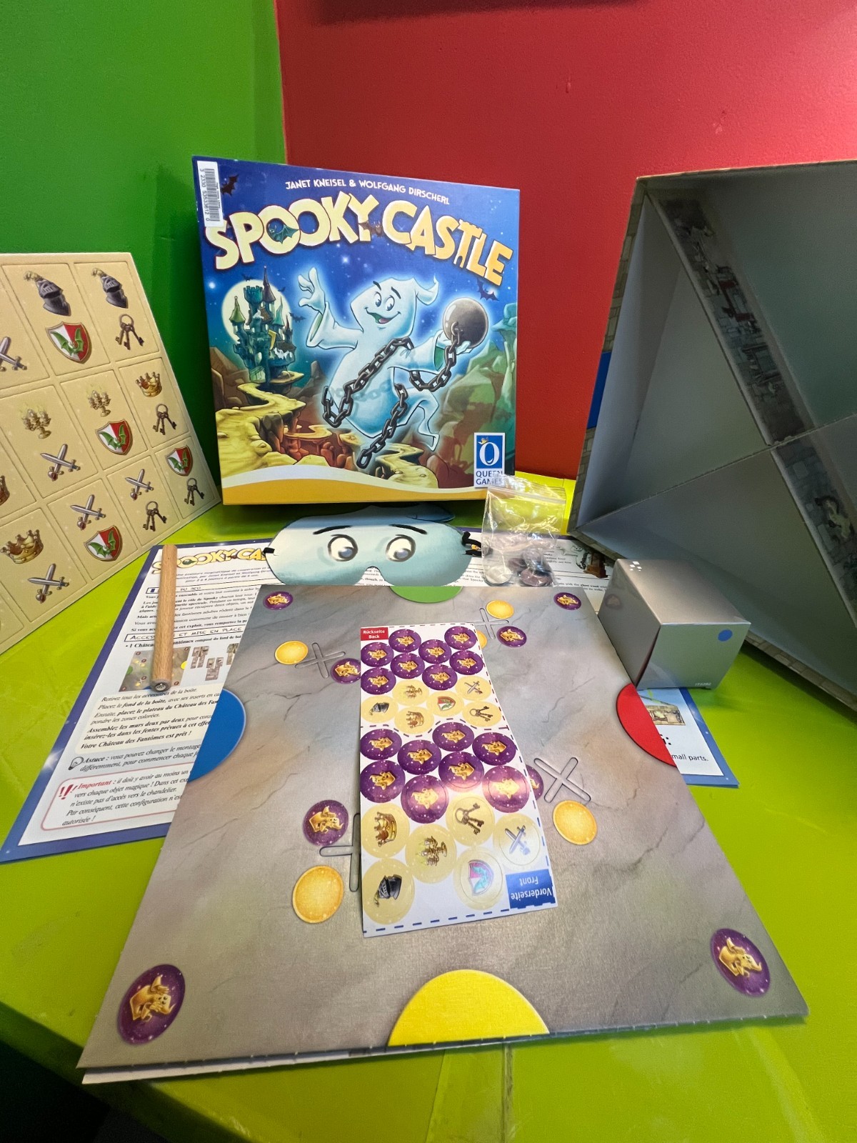 Spooky Castle Board Game – Halloween Board Queen Games NEW
