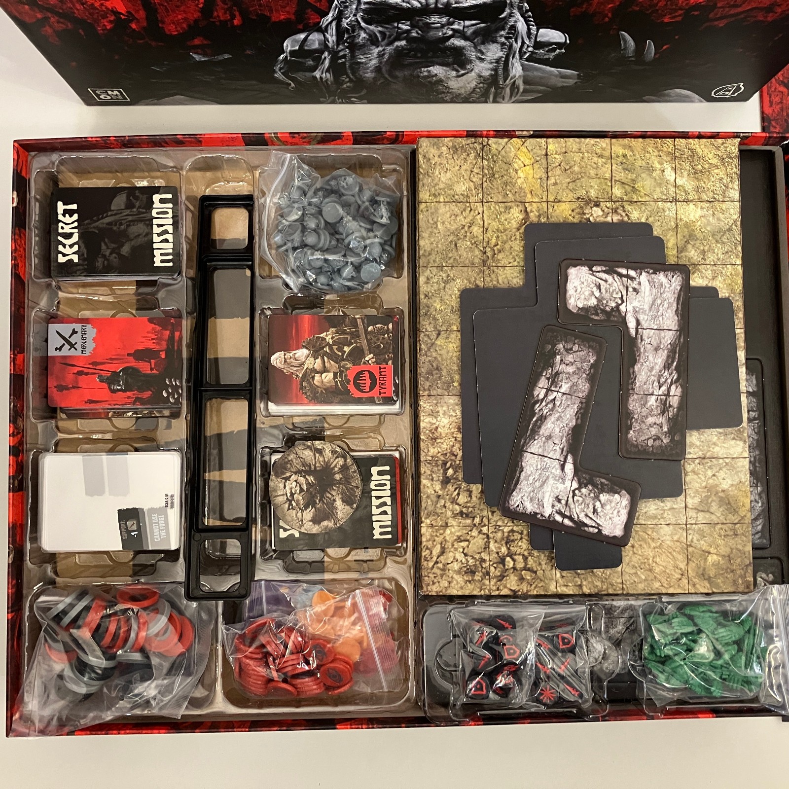 Adrian Smith HATE Mature Board Game 2019 CMON Guillotine Games 2-6 Players VGC