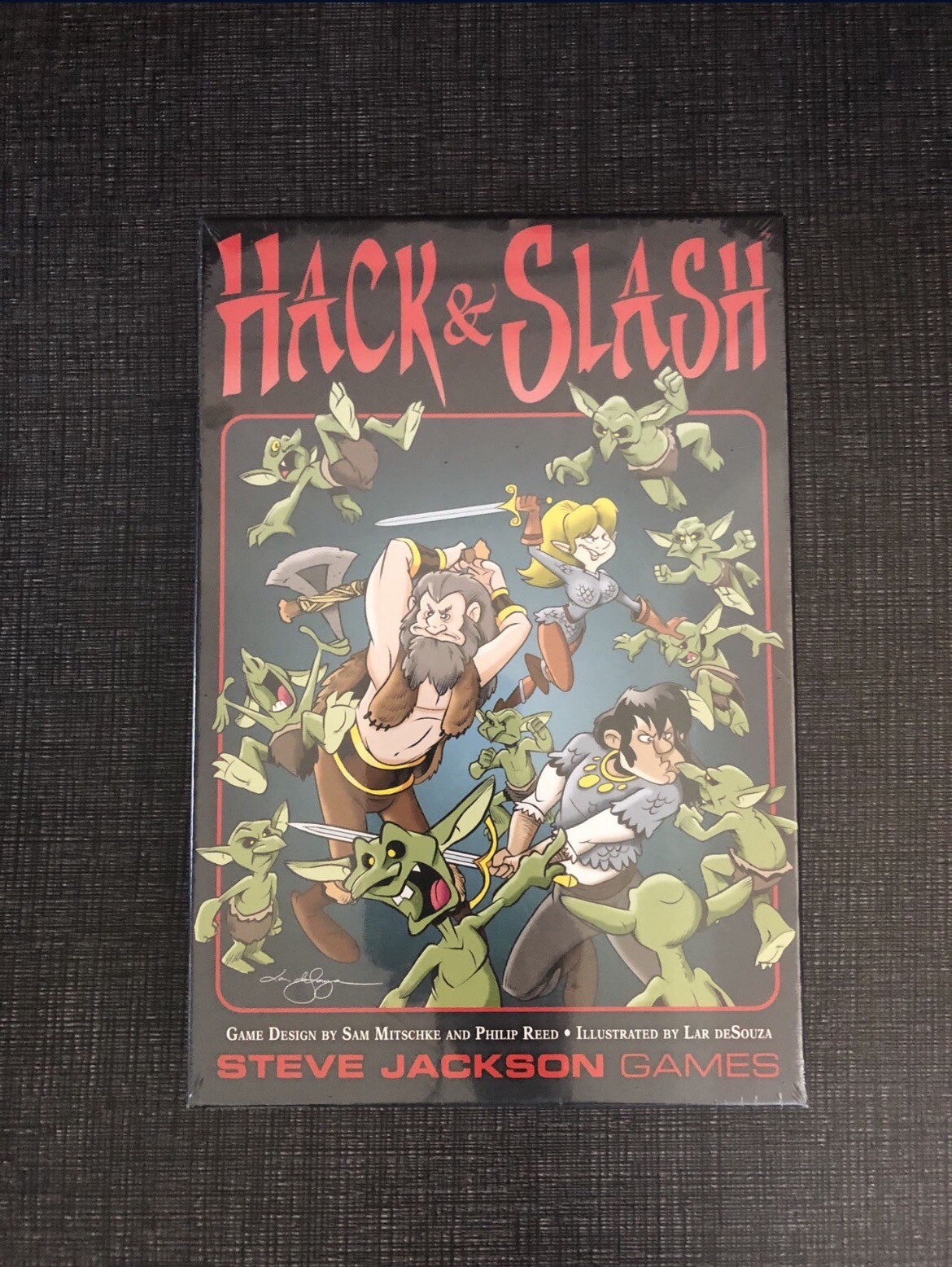 Hack & Slash – A Dice-Rolling Adventure Game Of Winning Fame For 3-6 Players