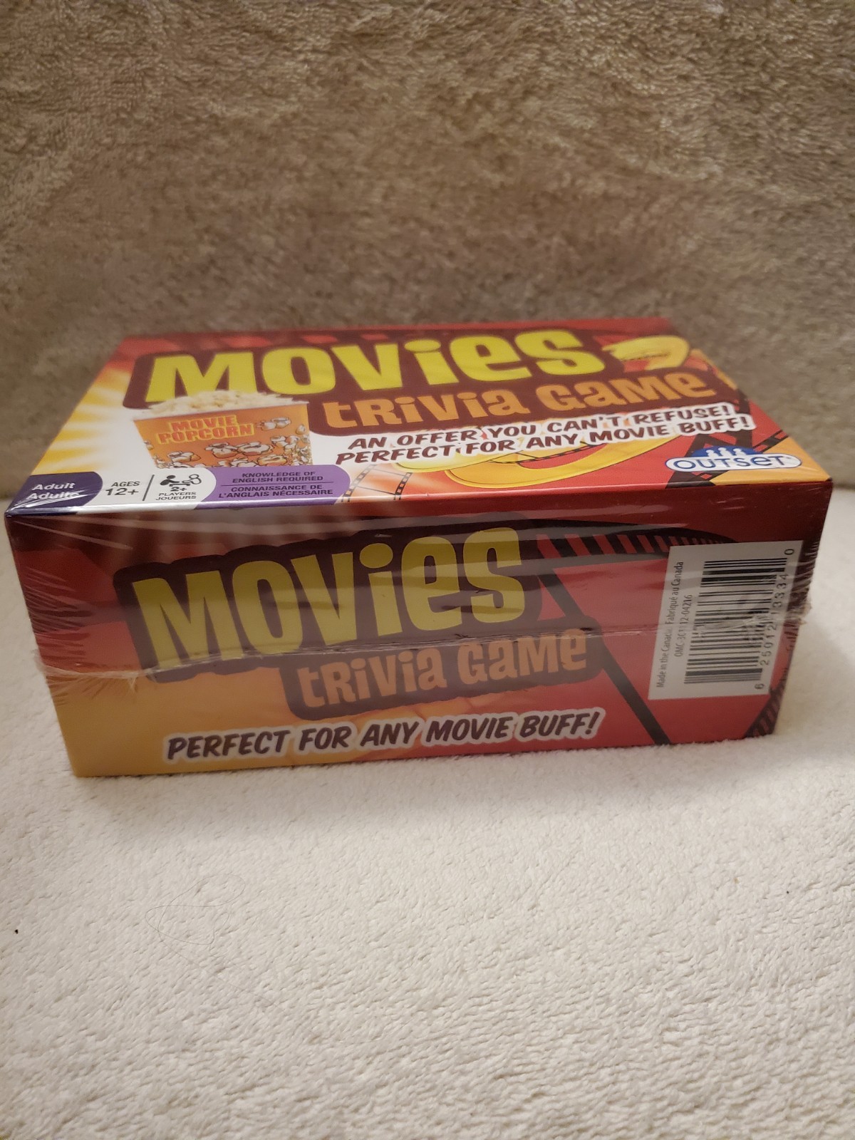 *Movies Trivia Game* Outset Perfect for Movie Buff 220 Cards Canada 2016 Sealed