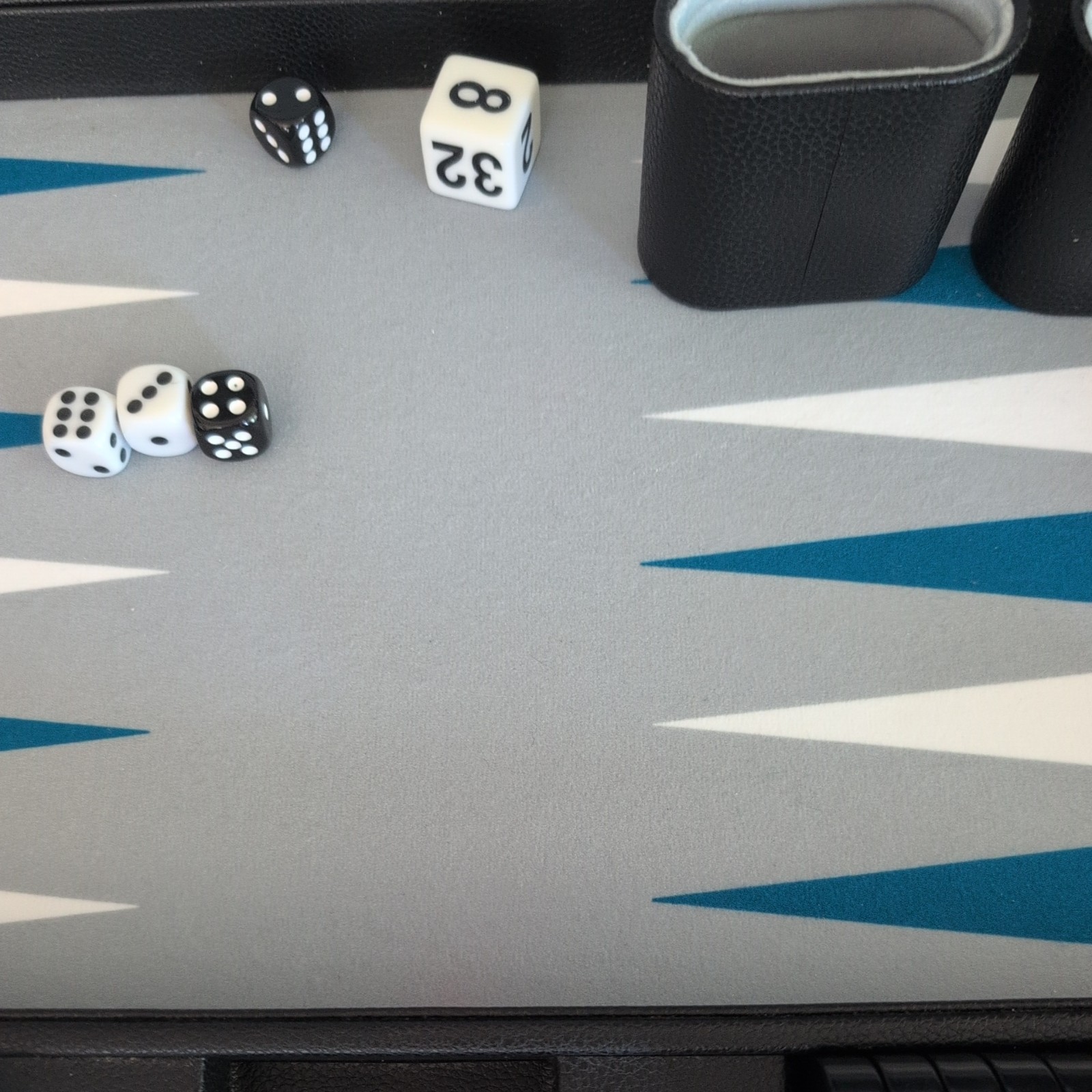 19″ Silverman & Co Large Faux Leather Backgammon Set Black w/teal white & gray