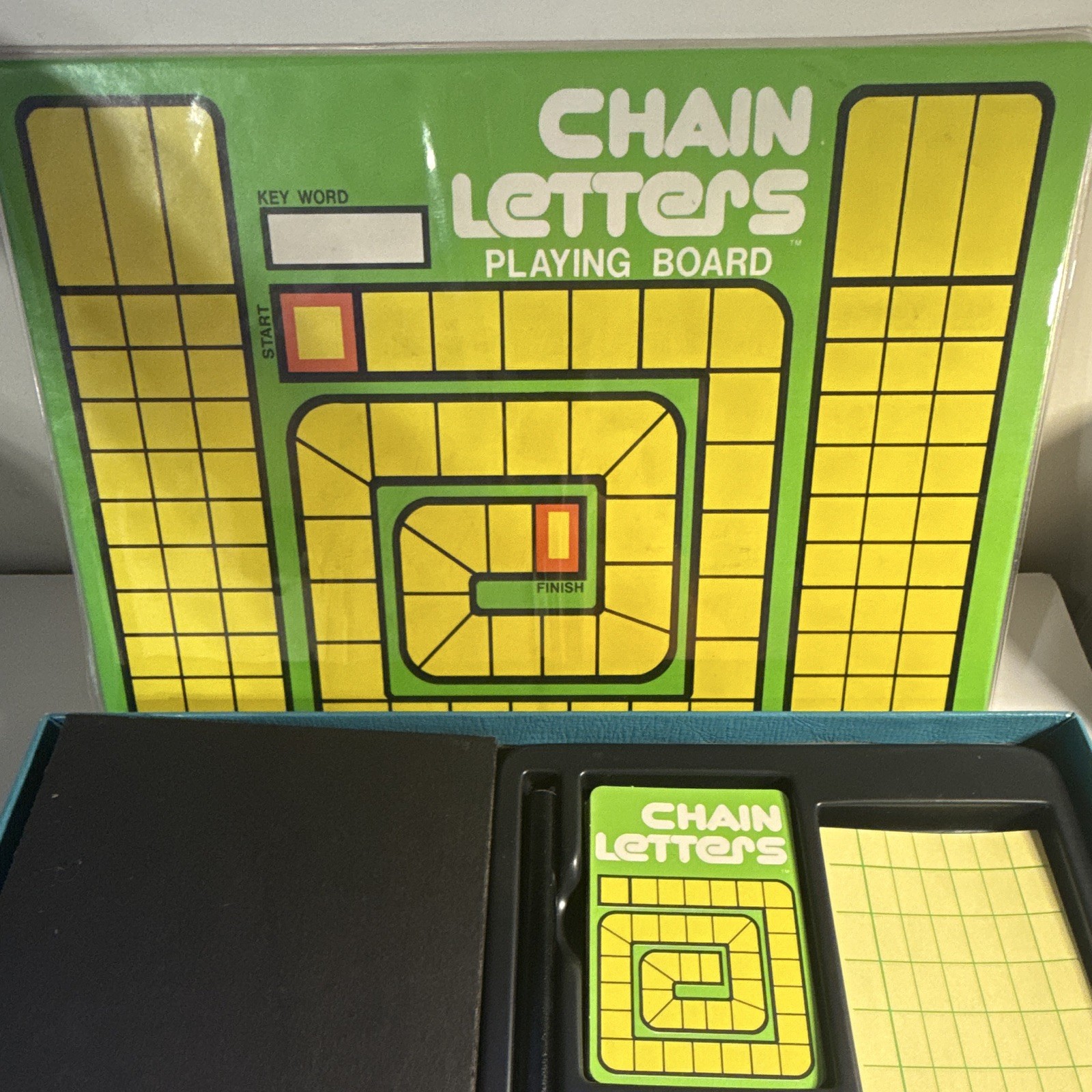 NBC Hasbro Chain Letters Vintage Word Board Game 1970 2+ Players Ages 8-11