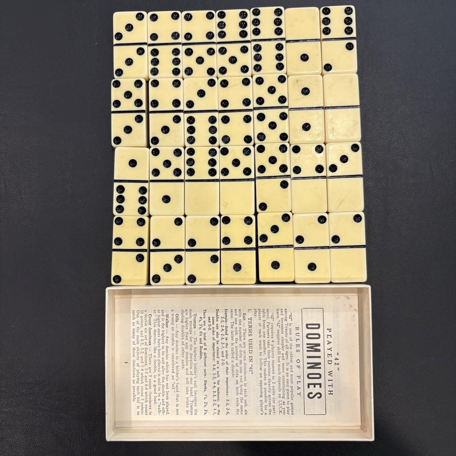 Vintage Puremco Marblelike Dominoes #616 White Standard Domino Set In Box