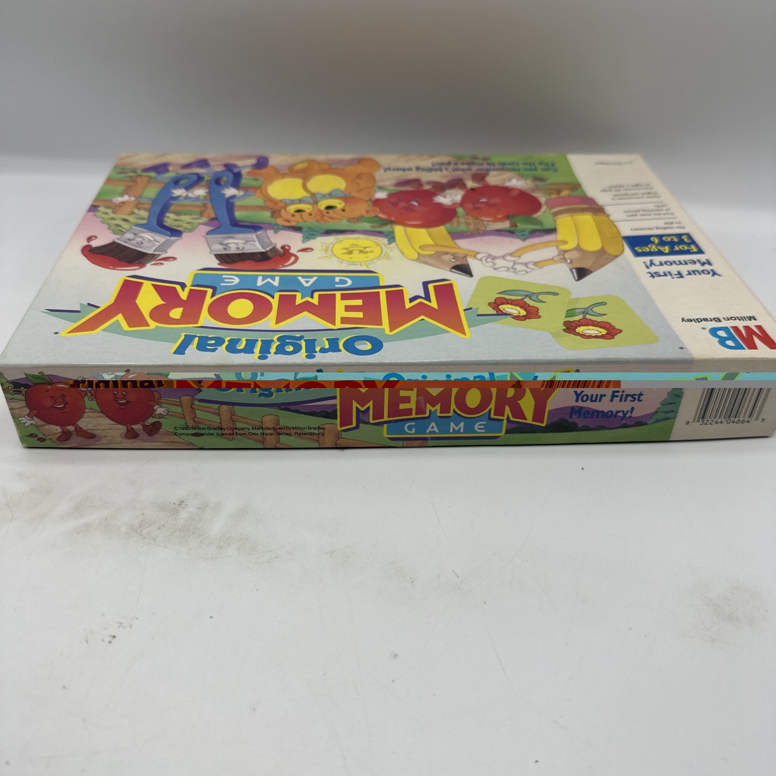Milton Bradley Original Memory Game Vintage Kids Game 1994 No Trey