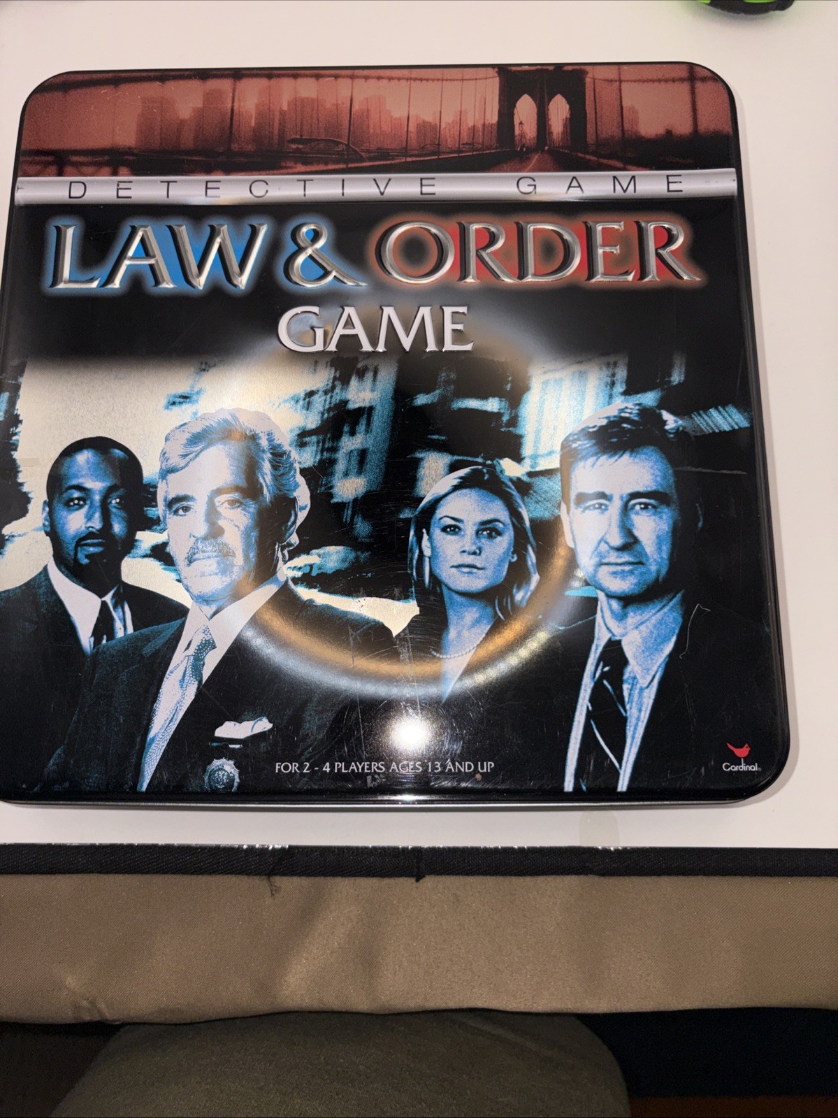 Law & Order Detective Game 2-4 Players In Metal Tin Complete