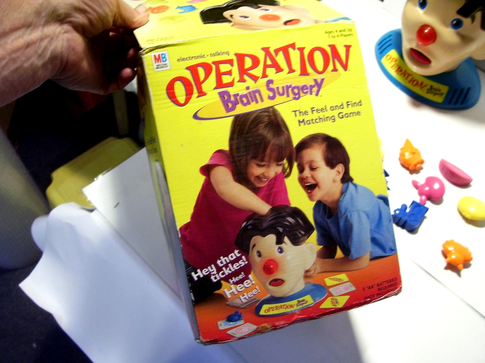 2001 Operation Brain Surgery by Milton Bradley Complete